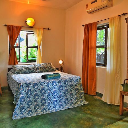 Bed and Breakfast Jardin D'Ulysse & Hard Rock Morjim Zewnętrze zdjęcie